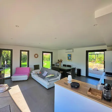 Marina - 5chb - Piscine - A Pied Lecci