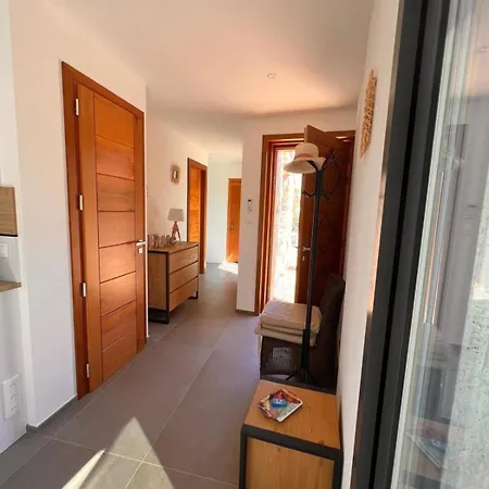 Marina - 5chb - Piscine - A Pied