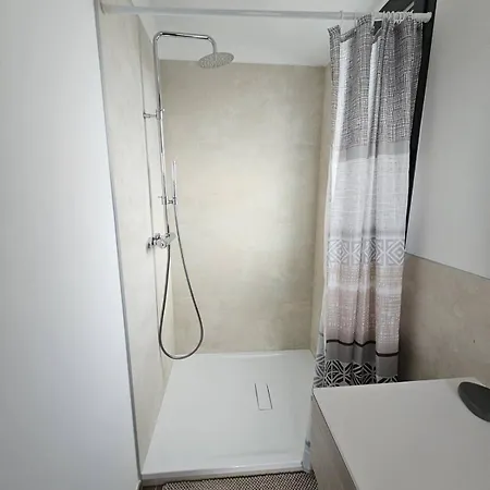 Marina - 5chb - Piscine - A Pied ヴィラ *